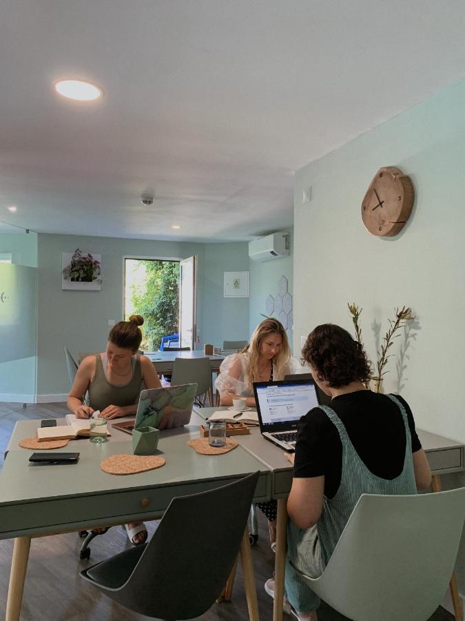 Luna House & Cowork Cascais Bagian luar foto